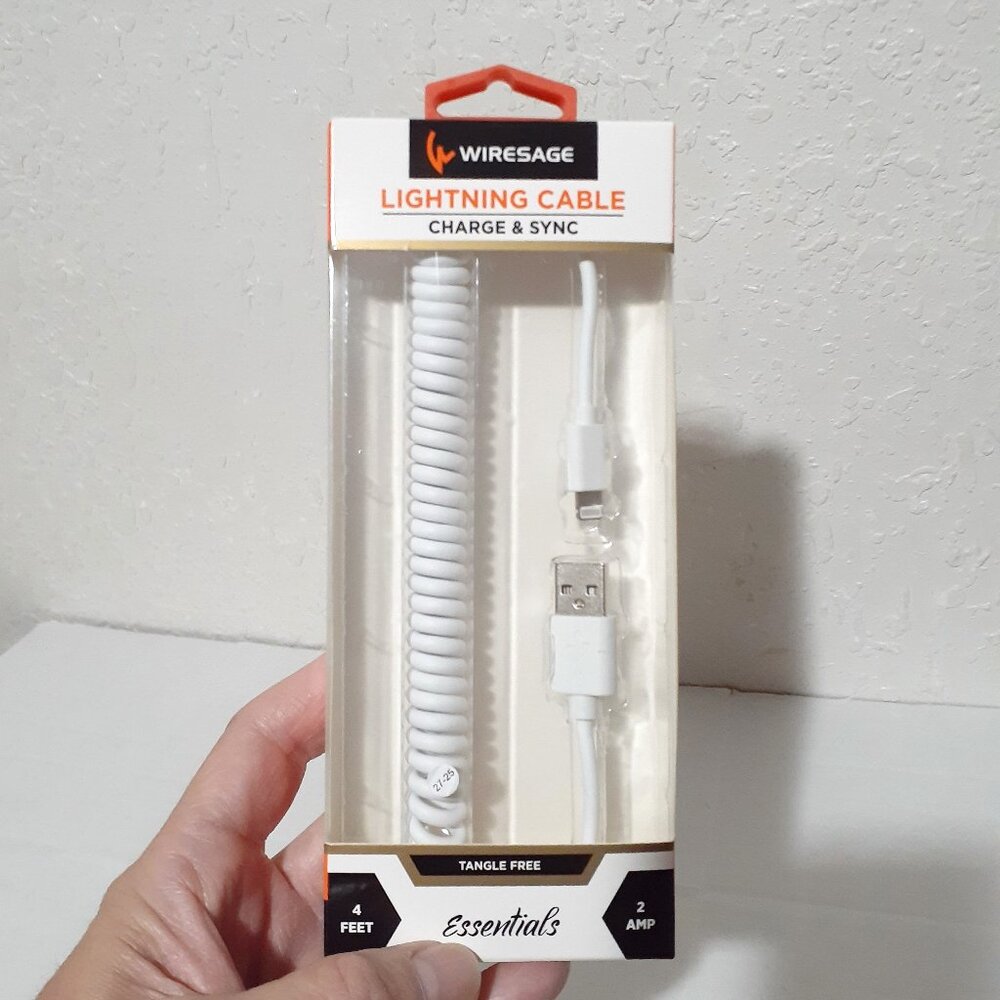 Wiresage Lightning Cable Charge & Sync 4 feet 2 amp Tangle Free (for Apple)